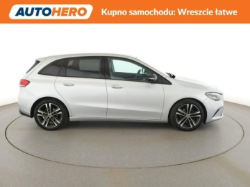 Mercedes Klasa B W247 Sports Tourer 1.3 B180  136KM 2019 Mercedes B 180 automat full LED półskóra navi, zdjęcie 8