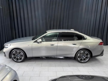 BMW Seria 5 G90-91 Touring 2.0 520d 197KM 2026 BMW Seria 5 520d xDrive Sport Sedan 2.0 (197KM) 2026, zdjęcie 1