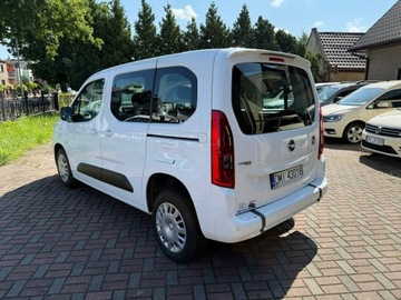 Opel Combo E Kombivan 1.5 Diesel 131KM 2021 Opel Combo niepełnosprawnych rampa inwalida 2021, zdjęcie 10