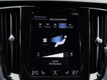 Volvo V60 II  2021 Volvo V60 Cross Country B5 2.0 AWD, Salon Polska, zdjęcie 18