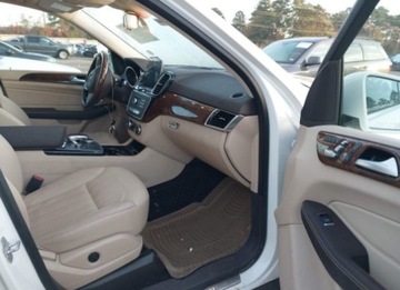 Mercedes GLS X166 2017 Mercedes-Benz GLS 2017, 3.0L, 4x4, od ubezpieczalni, zdjęcie 9