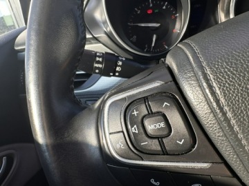 Toyota Avensis III Wagon Facelifting 2015 2.0 D-4D 143KM 2017 Toyota Avensis Salon Polska Nawigacja GWARANCJA !, zdjęcie 17