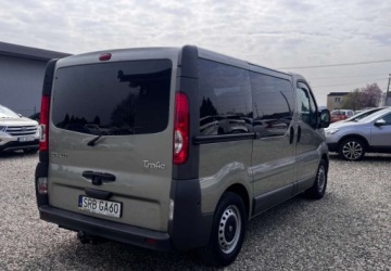 Renault Trafic II Furgon 2.0 dCi 115KM 2007 Renault Trafic 2007r. 2.0 Diesel 114KM, zdjęcie 3