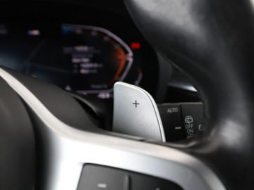 BMW Seria 5 G30-G31 2020 BMW 520 FV23% M Sport automat xDrive mHEV skóra, zdjęcie 33