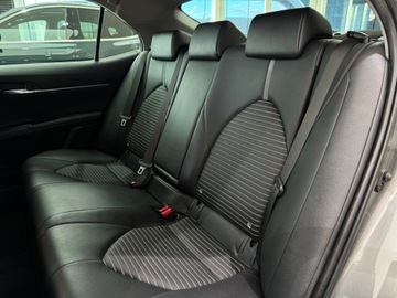 Toyota Camry IX Sedan 2.5 Hybrid Dynamic Force 218KM 2021 Toyota Camry Prestige / Kamera cofania / LED / ACC, zdjęcie 11