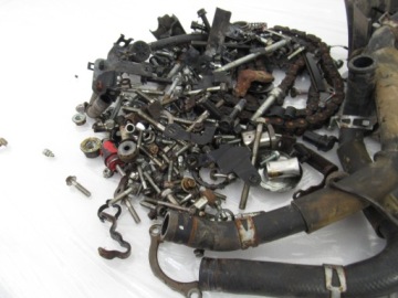 Комплект болтов + клипсы + крышки + хомуты Honda CB 500 X, 15r ABS PC46