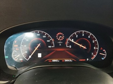 BMW Seria 5 G30-G31 2019 BMW Seria 5 540I 2019 3.0l 3.0 Benzyna 335KM, zdjęcie 9