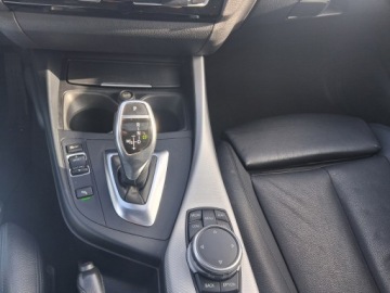 BMW Seria 1 F20-F21 Hatchback 5d Facelifting 2015 120d 190KM 2017 BMW 120 2.0d 190KM X-Drive M-Pakiet Automat FULL LED Skóra Kamera Alu 18", zdjęcie 20