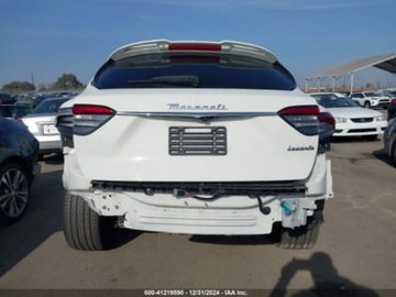 Maserati Levante 2023 Maserati Levante Modena 2023 3.0l 3.0 Benzyna 424KM, zdjęcie 4