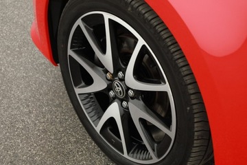 Toyota Yaris IV Hatchback 1.5 Hybrid Dynamic Force 116KM 2021 Toyota Yaris 1.5 VVT-i Hybrid, Salon Polska, zdjęcie 18