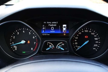 Ford Focus III Kombi Facelifting 1.5 EcoBoost 150KM 2018 Ford Focus Salon PL Tempomat Quickclear Gold X EcoBoost LED FV23, zdjęcie 19