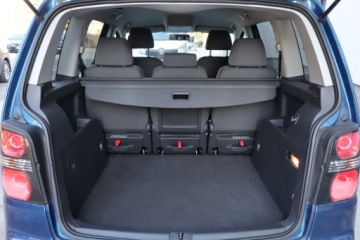 Volkswagen Touran II 1.4 TSI 140KM 2010 VW Touran 1.4 TSI, Automat, Navi, Klima, zdjęcie 13