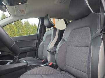 Renault Captur II Crossover 1.0 TCe 90KM 2022 Captur 1.0 TCe Intens, zdjęcie 11