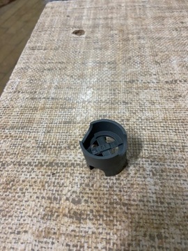 Расстояние до потолочной точки - 15/20/25 мм.