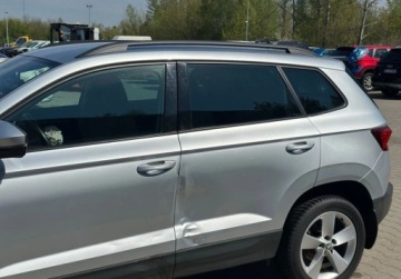 Skoda Karoq Crossover 1.0 TSI 110KM 2020 Skoda Karoq 1.0TSI 110KM 2020r. Salon Polska F-Vat 23 Benzyna 110KM, zdjęcie 4