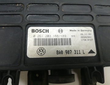 JEDNOTKA MOTORU ŘÍZENÍ VW PASSAT B4 1.8 0261203188 8A0907311L