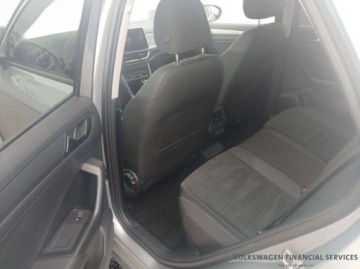 Volkswagen T-Roc I SUV Facelifting 1.5 TSI ACT 150KM 2023 Volkswagen T-Roc 1.5 TSI STYLE DSG 2023 1.5 Benzyna 150KM, zdjęcie 6