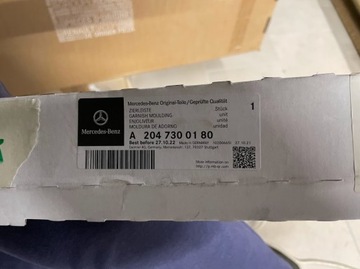 LIŠTA DVEŘE LEVÝ ZADNÍ MERCEDES C W204