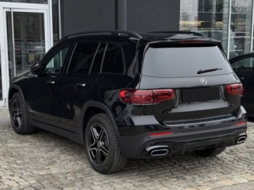 Mercedes GLB SUV 2.0 200d 150KM 2025 MERCEDES-BENZ GLB 200 d 4-Matic AMG Line 2.0 (150KM) 2025, zdjęcie 1