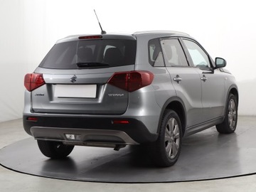 Suzuki Vitara III SUV Facelifting 1.4 BoosterJet 140KM 2019 Suzuki Vitara 1.4 BoosterJet, Salon Polska, zdjęcie 4