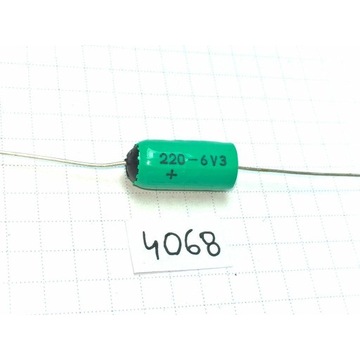 Tantal 220uF 6.3V 9x18 20% Unitra-Elwa osiowy x2