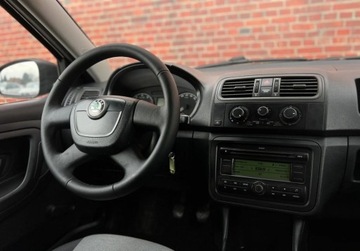 Skoda Fabia II Hatchback 1.2 i HTP 60KM 2010 Skoda Fabia LPG 1 wlasc. klima elektryka gwarancja w cenie Warszawa VDAR, zdjęcie 5