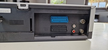 Видеорегистратор VHS Universum VR 4325