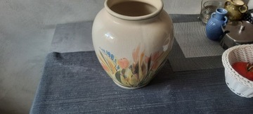 Porcelanowy fajansowy wazon stary ręcznie wykonany