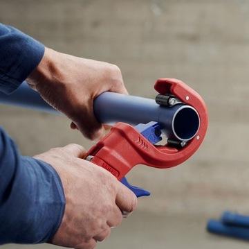 KNIPEX 90 23 01 BK Нож для пластиковых труб DP50