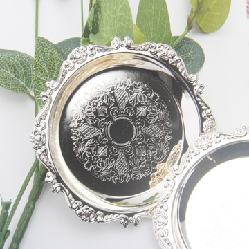 Круглый стальной поднос, 28 см.