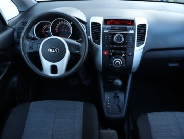 Kia Venga Mikrovan 1.6 DOHC CVVT 125KM 2013 Kia Venga 1.6 CVVT, Salon Polska, Automat, Klima, zdjęcie 6