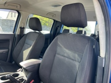 Ford Ranger V Pojedyncza kabina Facelifting 2019 2.0 EcoBlue 170KM 2022 Ford Ranger XLT 4x4 Klimatronik Hak Diesel, zdjęcie 12