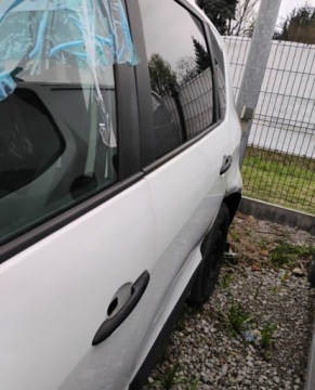 Renault Scenic III 2009 Renault Scenic 2009r, 1.5 DCI. Lekko uszkodzony lewy tyl. Jezdzi. 1.5, zdjęcie 11