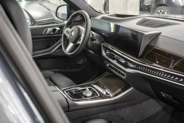 BMW X5 G05 SUV Facelifting 3.0 30d 298KM 2025 BMW X5 xDrive30d Dostępny od ręki!, zdjęcie 22