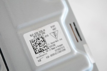 PORSCHE TAYCAN 9J1 2021 JINÉ VYBAVENÍ ELEKTRICKÉ