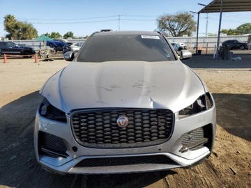 Jaguar F-Pace 2023 Jaguar F-Pace S 2023 2.0l 2.0 Benzyna 247KM, zdjęcie 5