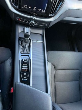 Volvo XC60 II Crossover T4 190KM 2019 Volvo XC 60 2.0 T4 Momentum Pro. 190KM, Automat, Salon PL, F-V 23 2.0, zdjęcie 20
