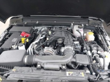 Jeep 2024 Jeep Wrangler 2024 Jeep Wrangler Sahara 4 Door 4x4 3.6 Benzyna 285KM, zdjęcie 18