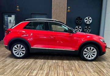 Volkswagen T-Roc I SUV 1.5 TSI ACT 150KM 2018 Volkswagen T-Roc 1.5 TSI 150 KM DSG bezwypadkowy VIRTUALFULL LED, zdjęcie 3