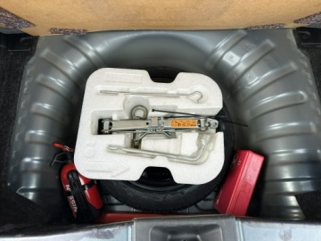 Nissan Micra III Hatchback 5d 1.2 i 16V 80KM 2010 Nissan Micra 1.2 benzyna/Automat/Bogata wersja, zdjęcie 22