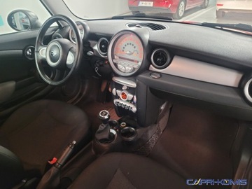 Mini One II Hatchback 1.4 95KM 2009 MINI ONE 1.4i Klimatronik 2xszyberdach Bezwypadkowy 1.4 Benzyna 95KM, zdjęcie 8