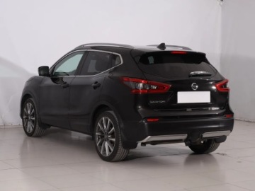 Nissan Qashqai II Crossover Facelifting 1.3 DIG-T  160KM 2019 Nissan Qashqai 1.3 DIG-T, Automat, Skóra, Navi, zdjęcie 3