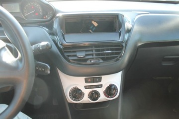 Peugeot 208 I 2018 Peugeot 208 ROK 2018 POJ 1,2 68 KM, zdjęcie 14