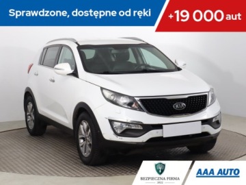 Kia Sportage III SUV Facelifting 1.6 GDI 135KM 2014 Kia Sportage 1.6 GDI, Salon Polska, Skóra, Navi