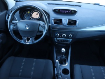 Renault Megane III Grandtour Facelifting 2013 1.5 Energy dCi 95KM 2016 Renault Megane 1.5 dCi, Salon Polska, Klima, zdjęcie 6