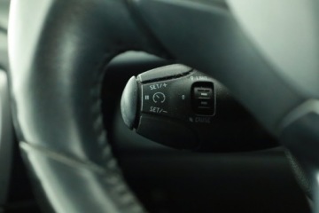 Peugeot 2008 I SUV Facelifting 1.2 PureTech 110KM 2017 Peugeot 2008 1.2 PureTech, Salon Polska, zdjęcie 11