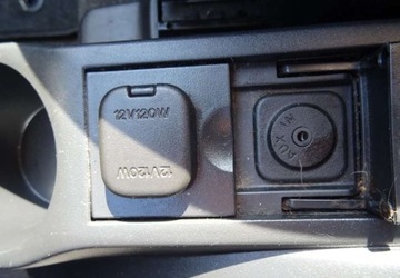 Mazda 2 II Hatchback 5d 1.3 86KM 2010 Mazda 2 Mazda 2 1.3 Sport Impression, zdjęcie 26