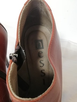 Buty botki skórzane Nessi r. 39 , wkł 25,5 cm