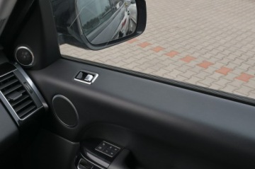 Land Rover Range Rover Sport II SUV Facelifting 3.0 L SDV6 306KM 2019 Range Rover Sport 3,0d 306 HSE Dociągi Wentyle Pixel ACC Pamięć Blis Winter, zdjęcie 18