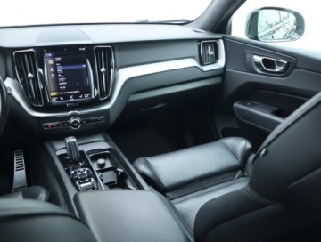Volvo XC60 II 2019 Volvo XC60 B4 AWD, 194 KM, 4X4, Automat, Skóra, zdjęcie 7